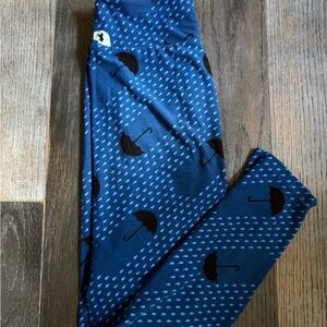 LuLaroe Blue Umbrella OS Leggings